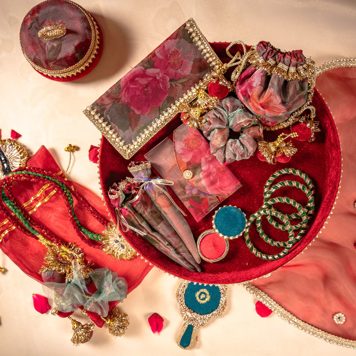 Surkh Teej Set view 4